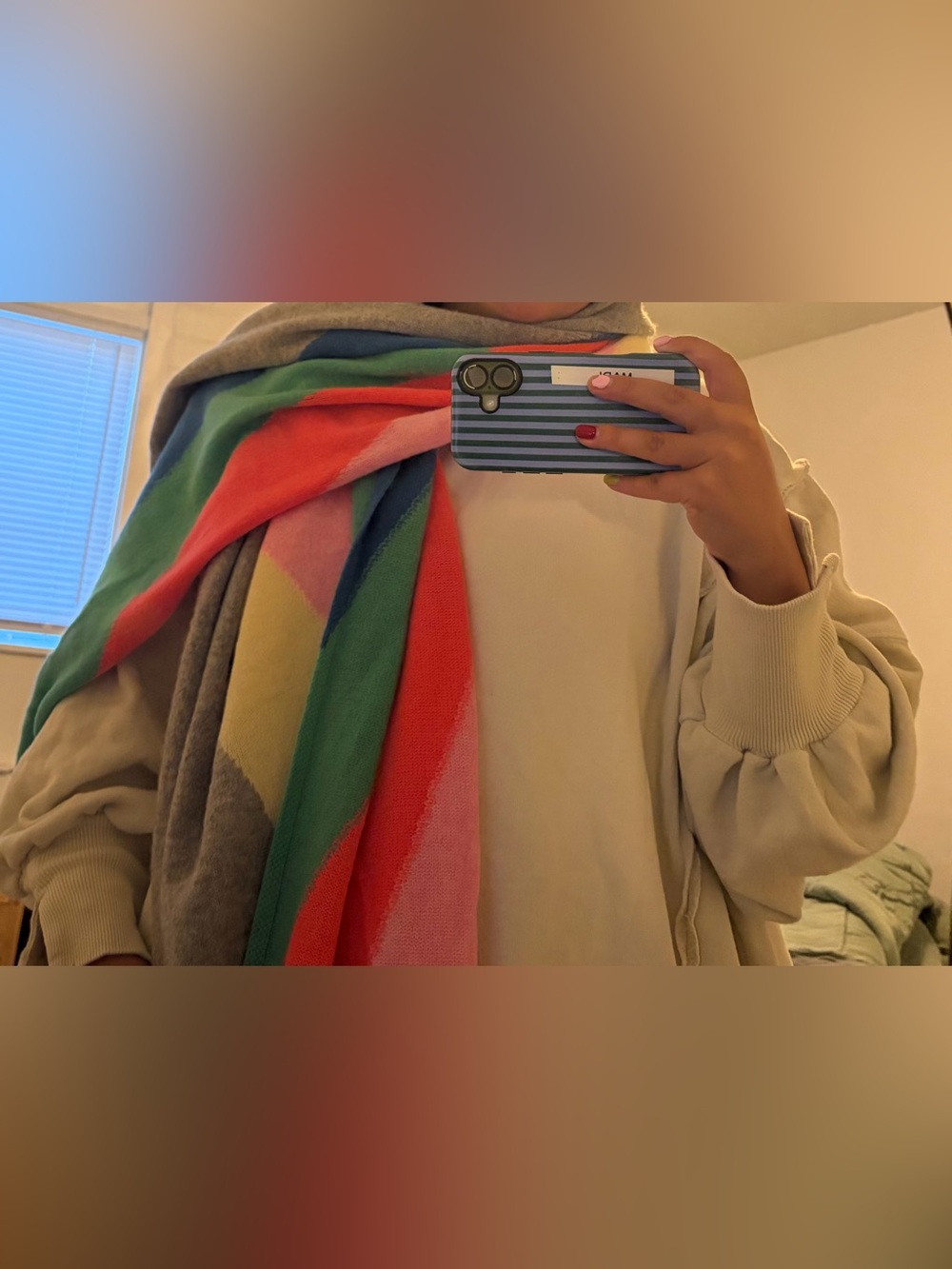 White and Warren travel scarf